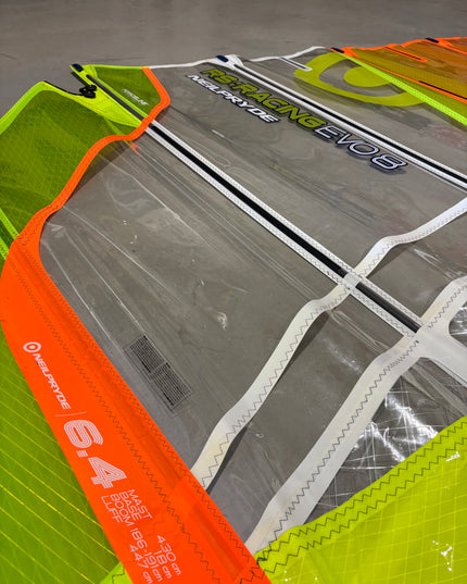 Neilpryde RS Racing EVO 6.4 + Neilpryde FLX 430 SDM C100 | NIEUW