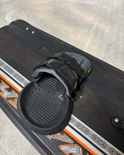 Naish Monarch 142x42.5 • Nieuwe Apex bindingen