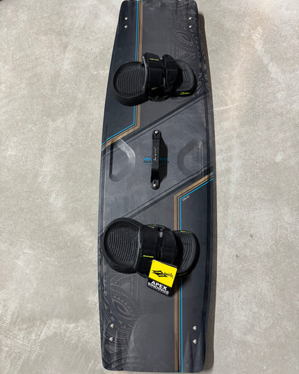 Naish Monarch 138x42 • Nieuwe Apex bindingen