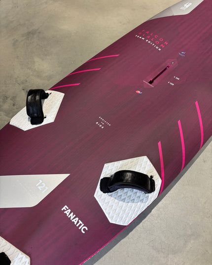 Fanatic Falcon TEAM Edition - 121L