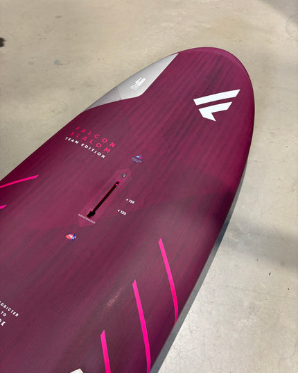 Fanatic Falcon TEAM Edition - 121L