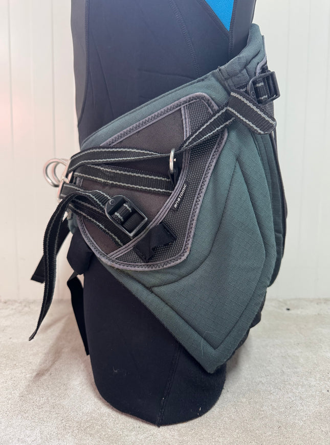 Neilpryde Anatomic Zittrapeze maat S