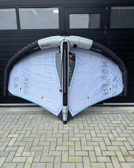 North Seek 2025 5’3 - 88L + North Sonar 1350 Foil + North Nova PRO 4.2
