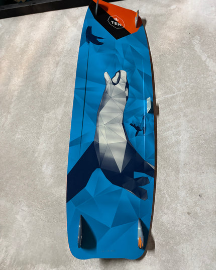 Ten The Mark 135x40