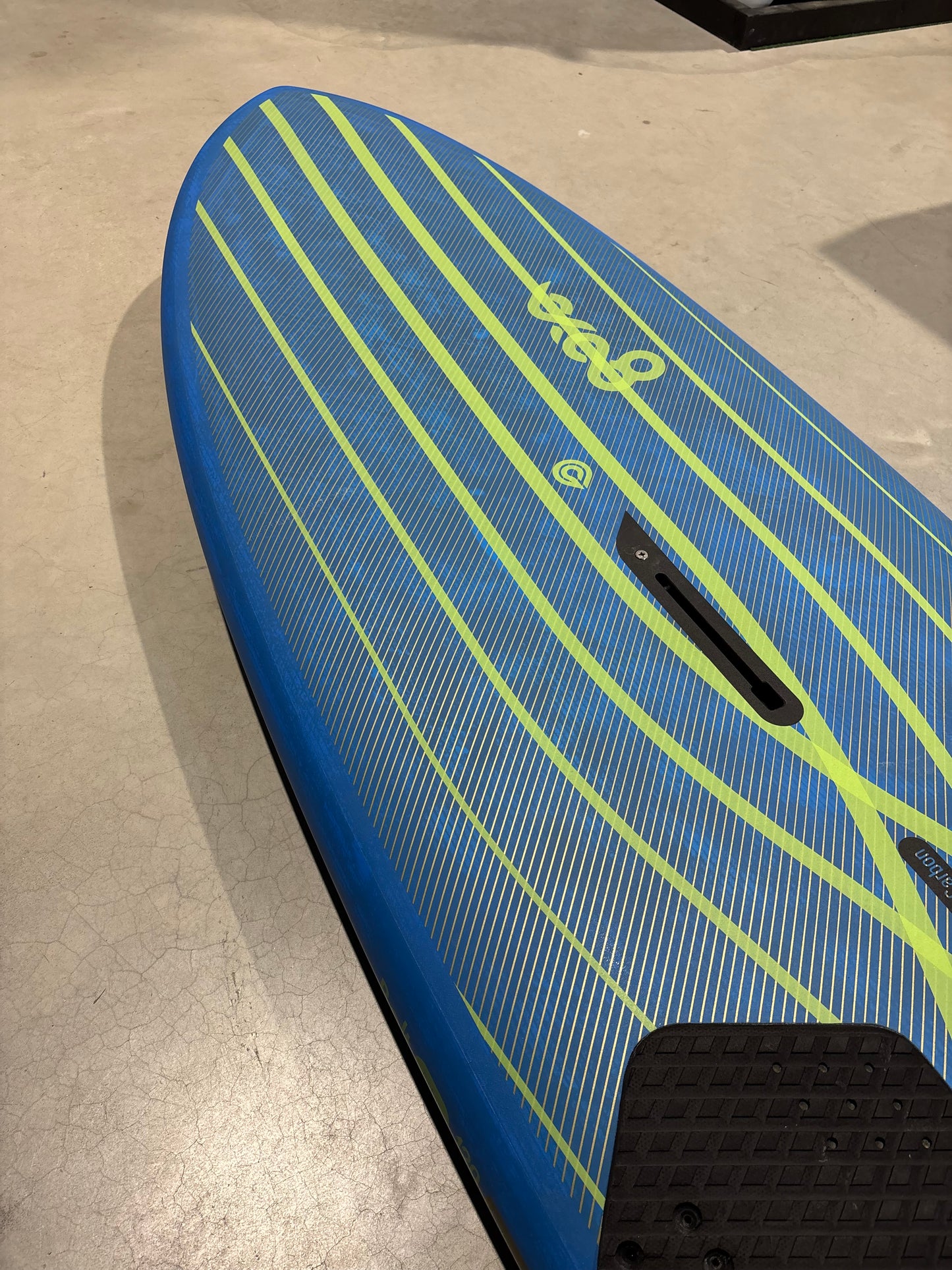 Goya Bolt 4 Carbon - 129L