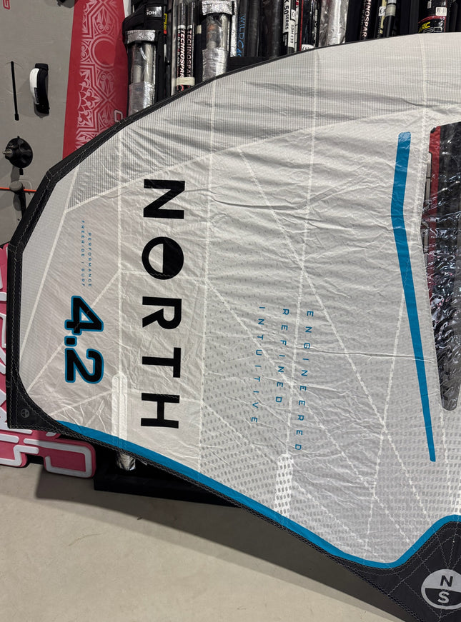 North Nova PRO 4.2m