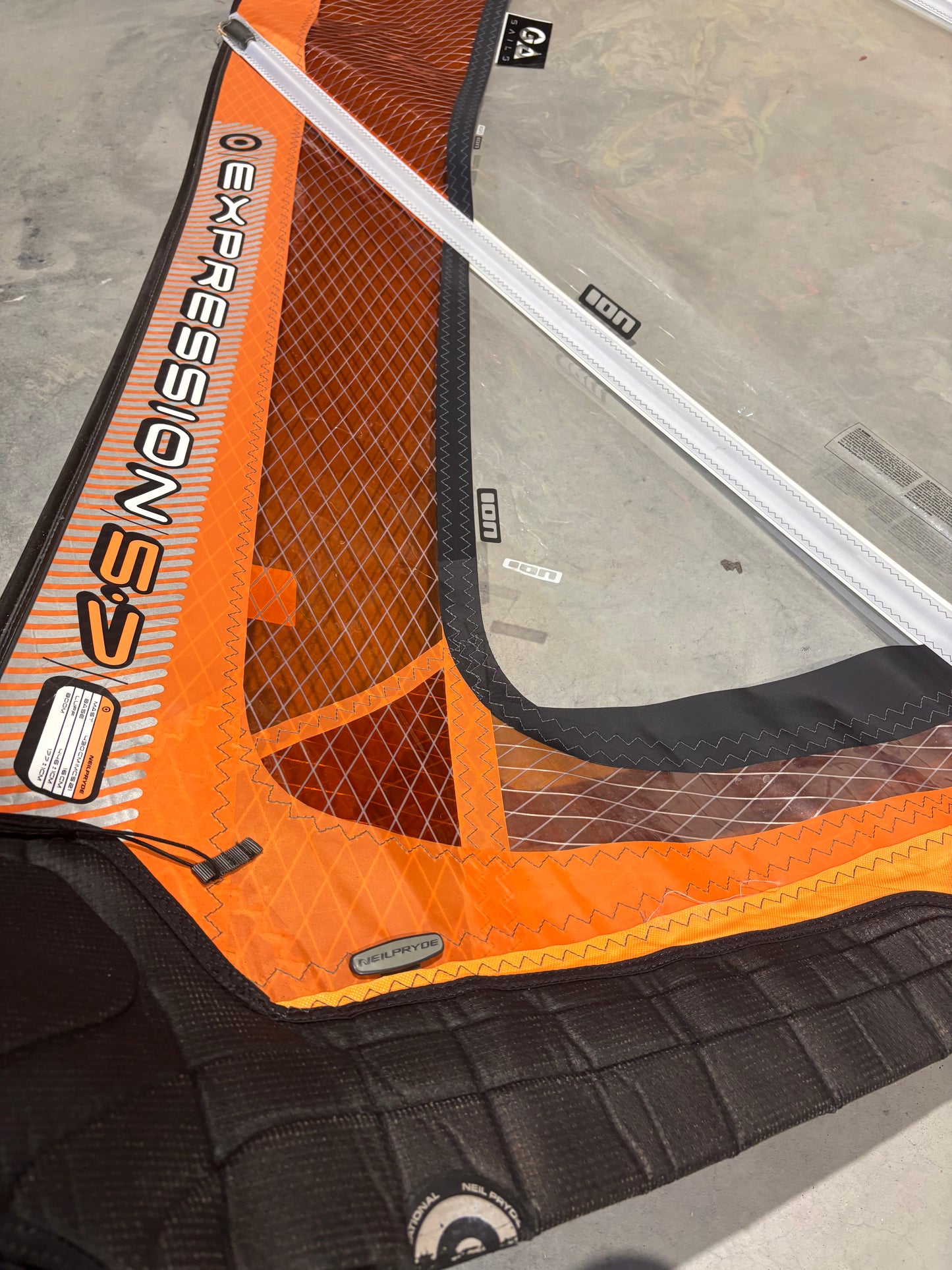 Neilpryde Expression 5.7 + Neilpryde 430 SDM C35