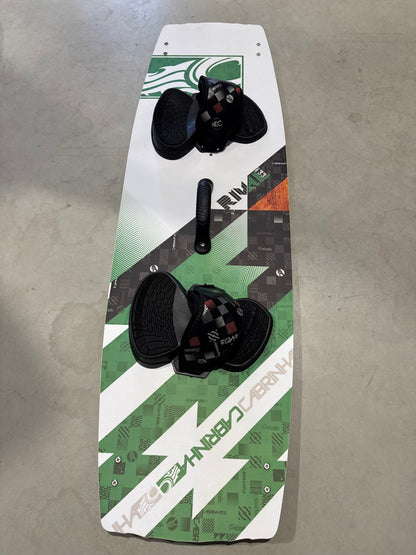 Cabrinha Switchblade 9m + Cabrinha Rival 133x42 + Cabrinha Bar