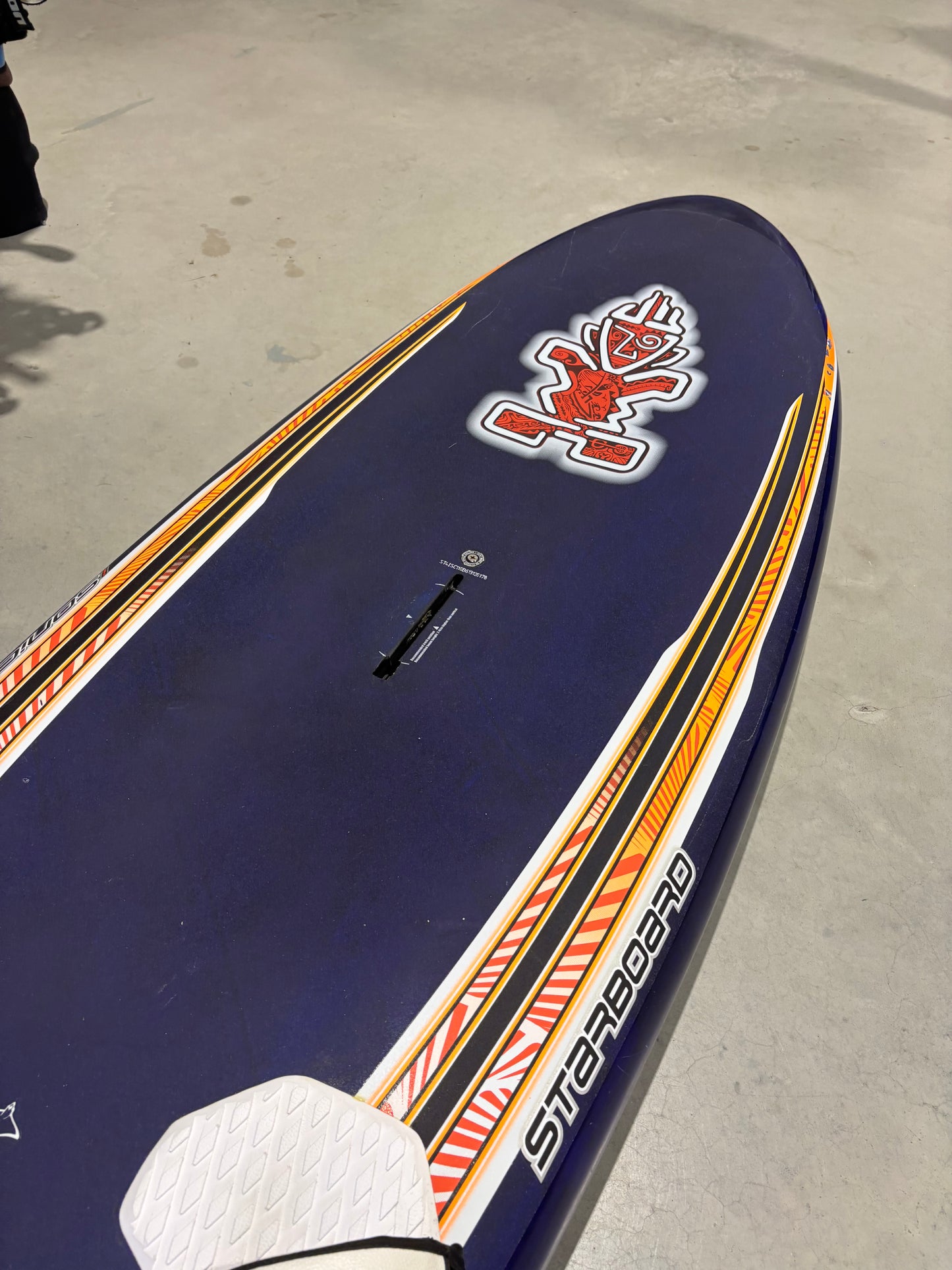 Starboard Isonic Carbon - 110L