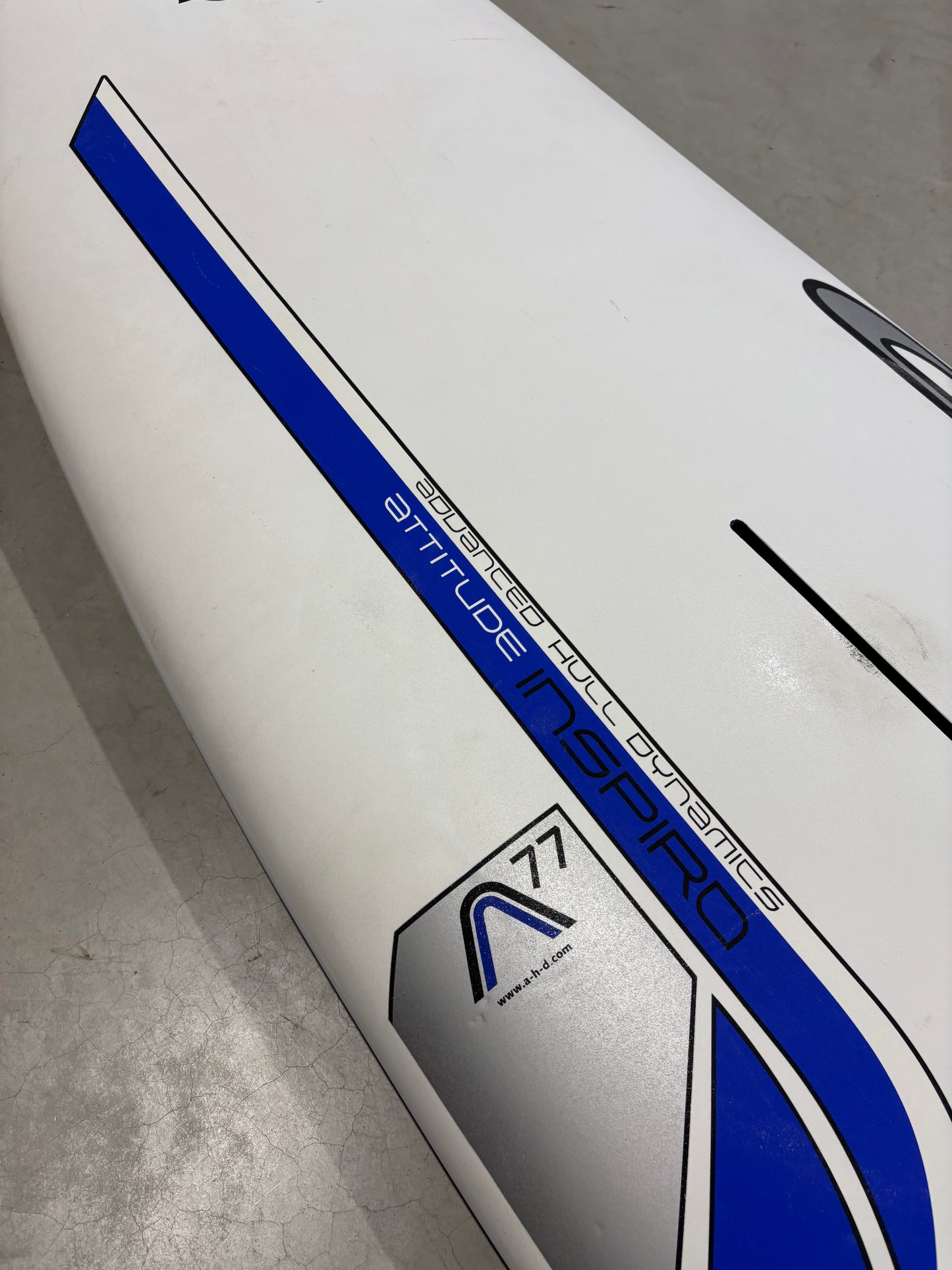 AHD Inspiro - 136L