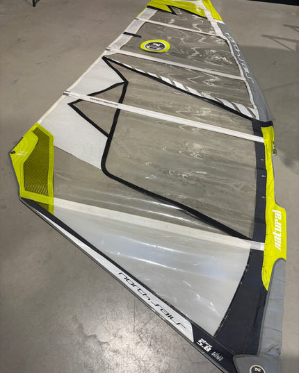 North Sails Natural 5.8 + North Sails Red 430 SDM C35