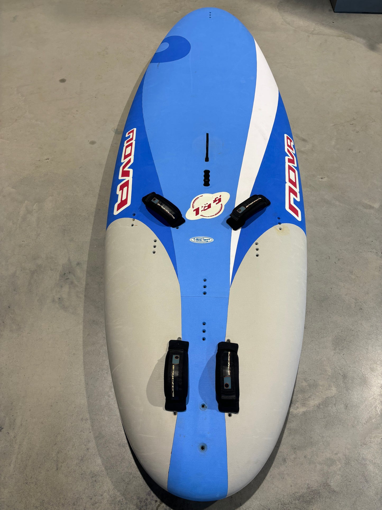 BIC Nova - 165L