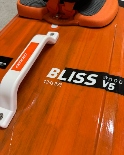 Cabrinha Moto 9m + RRD Bliss V5 135x39 + Cabrinha Bar