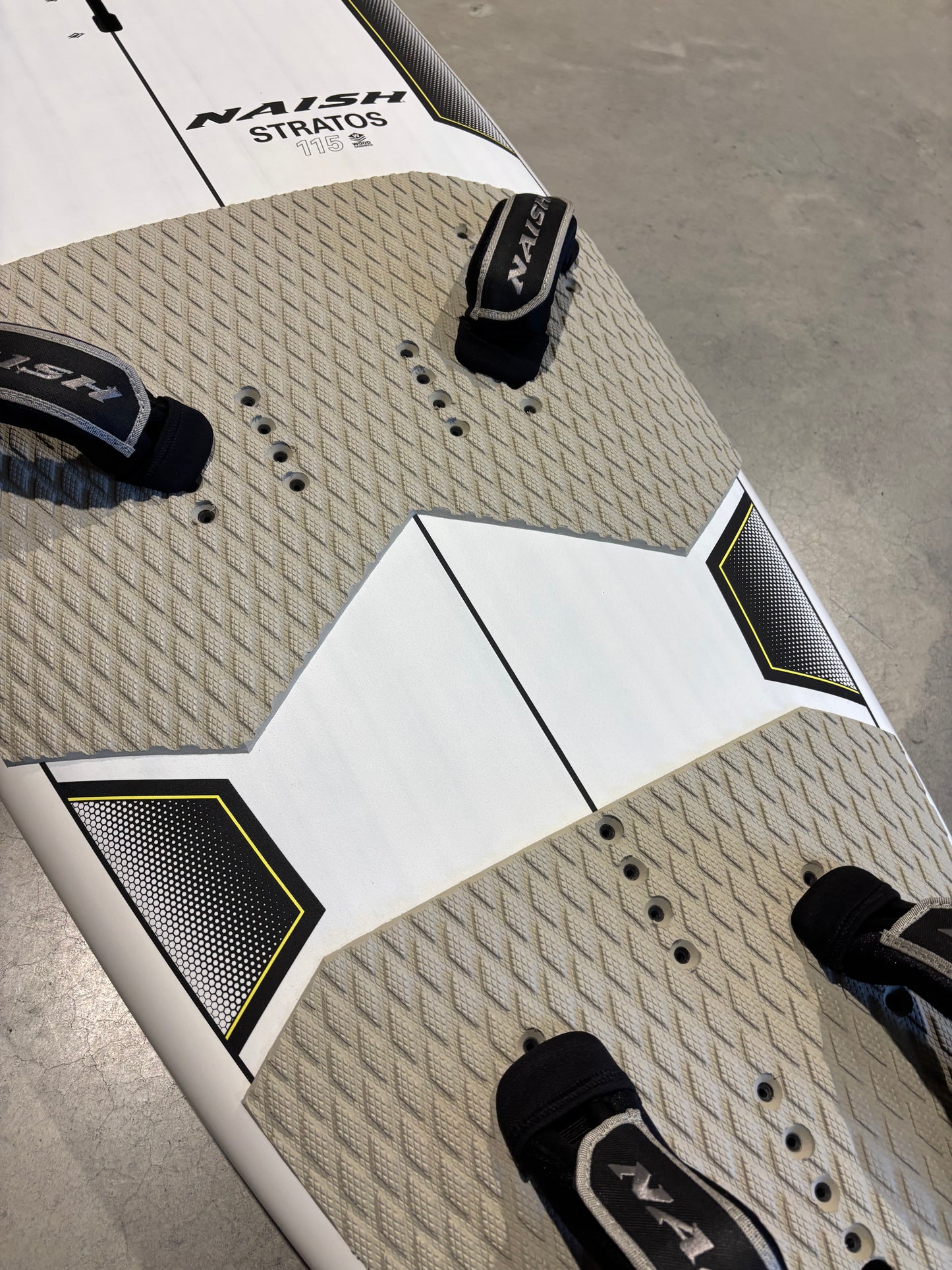(Gereserveerd) Naish Stratos Wood 2025 - 115L / NIEUW