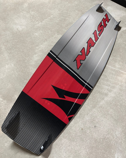 Naish Motion 142x42 • Nieuwe Apex bindingen