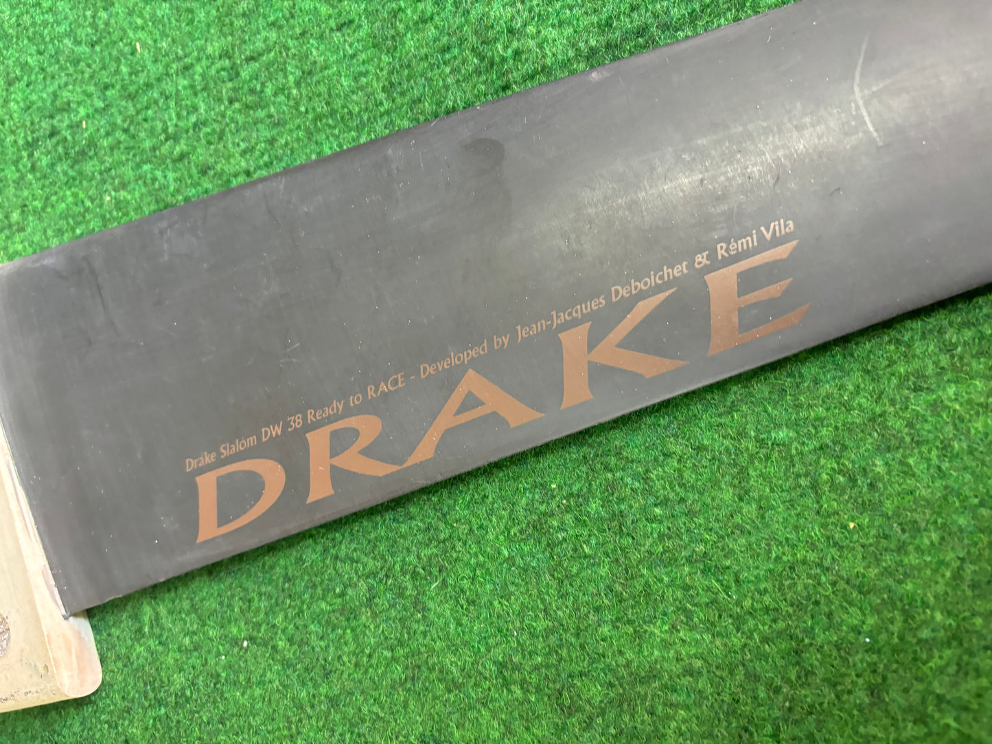 Drake Race 38cm Tuttlebox
