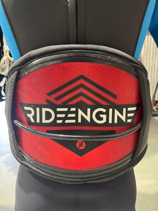 Ride Engine Hardshell Heuptrapeze maat M