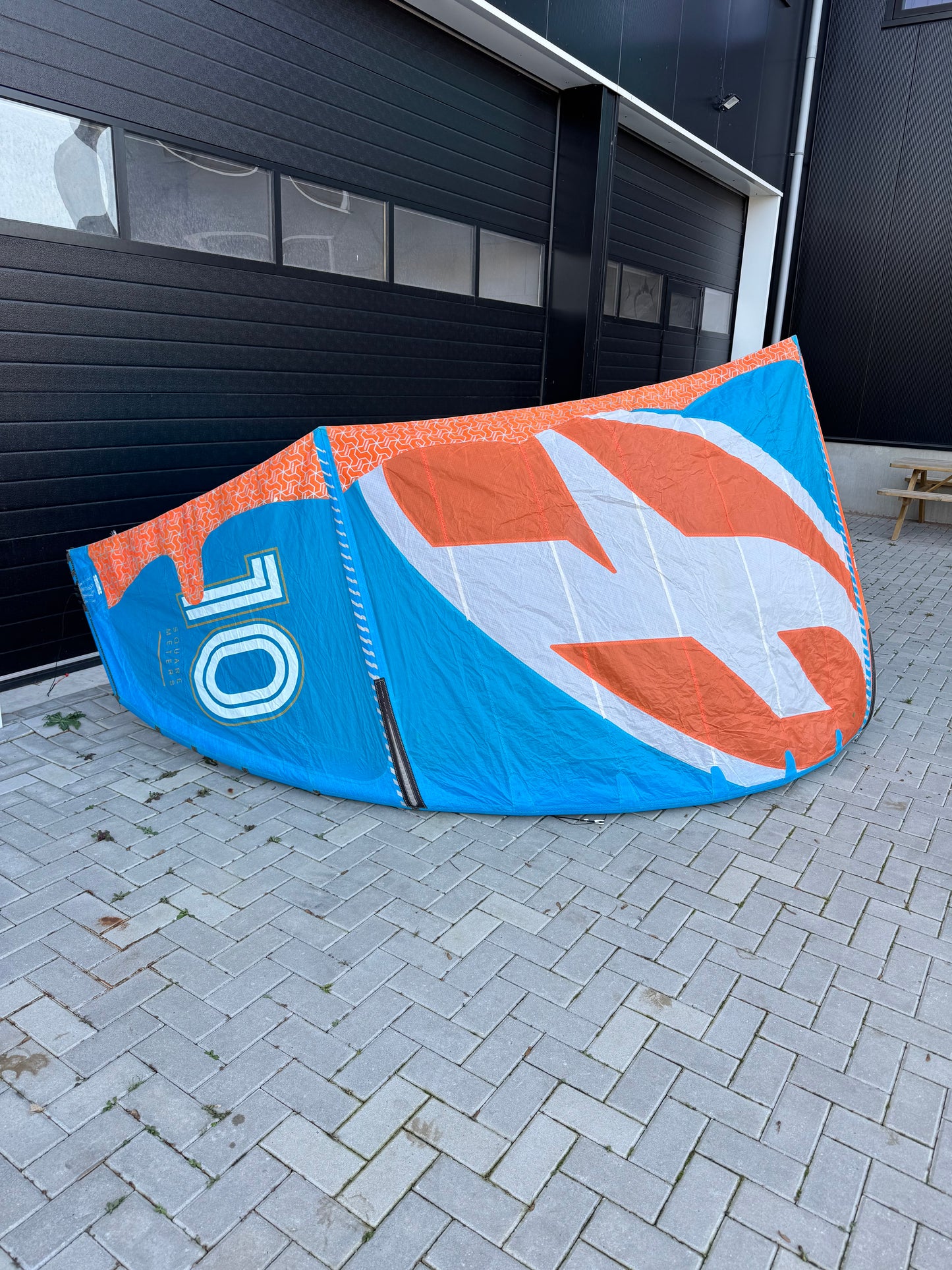 F-One Bandit 10m + Naish Monarch 135x41.5 + F-One Bar