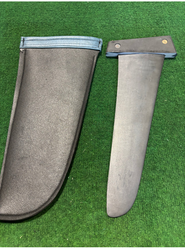 Big World Fins 33cm Tuttlebox