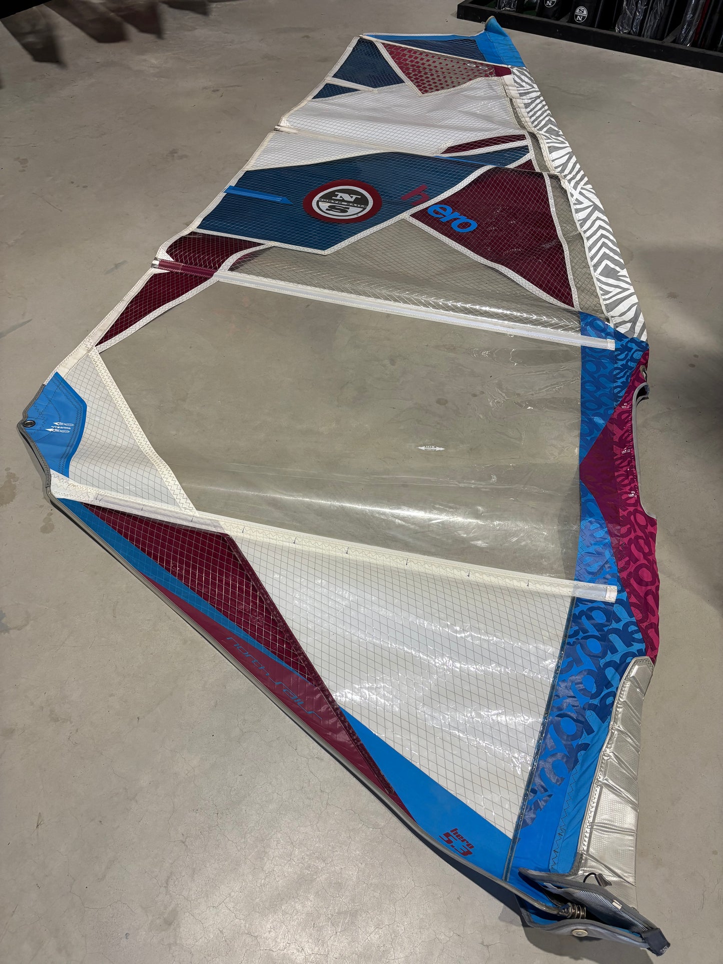 North Sails Hero 5.3 + North Sails 430 Silver RDM C55