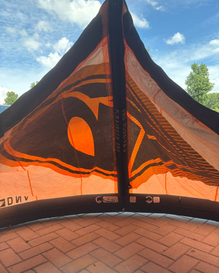 Airush DNA 8m