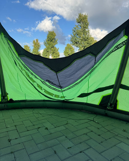 Naish Pivot 9m + Airush Vox 135 + Naish Fusion Bar