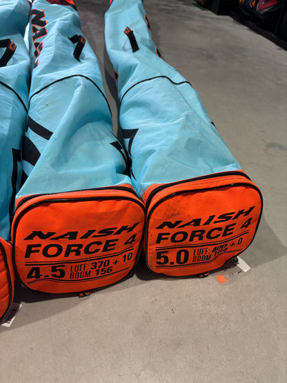 Complete set Naish Force 4 2025 / 3.5 - 4.0 - 4.5 - 5.0