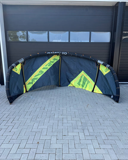 Naish Pivot 8m