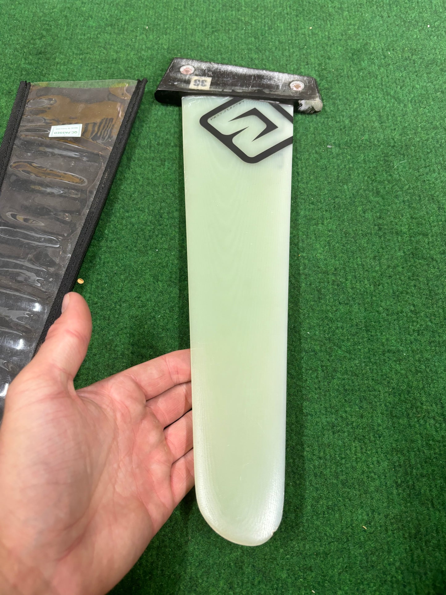 MB Fins SLG 36cm Tuttlebox