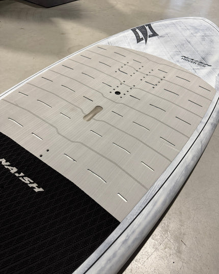 Naish Hover Ascend 6’2 - 122L + F4 GP 1450 Foil + Cabrinha Crosswing X3 6.0m