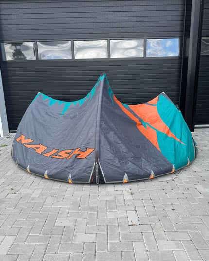 Naish Pivot 9m