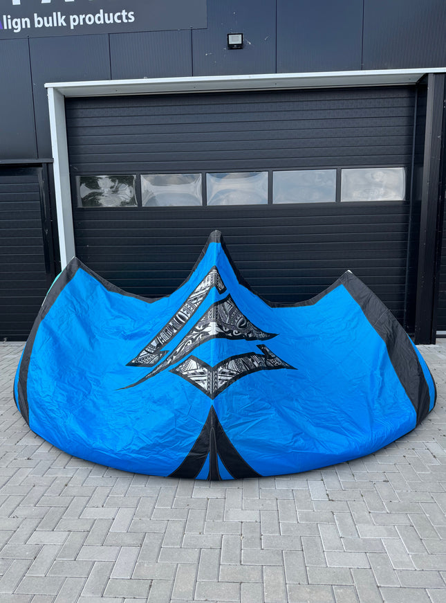 Naish pivot s26 12m