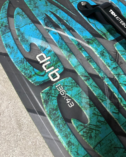 Naish DUB 136x43
