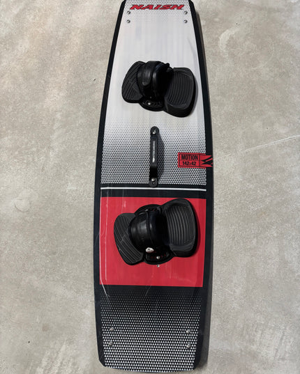 Naish Motion 135x42